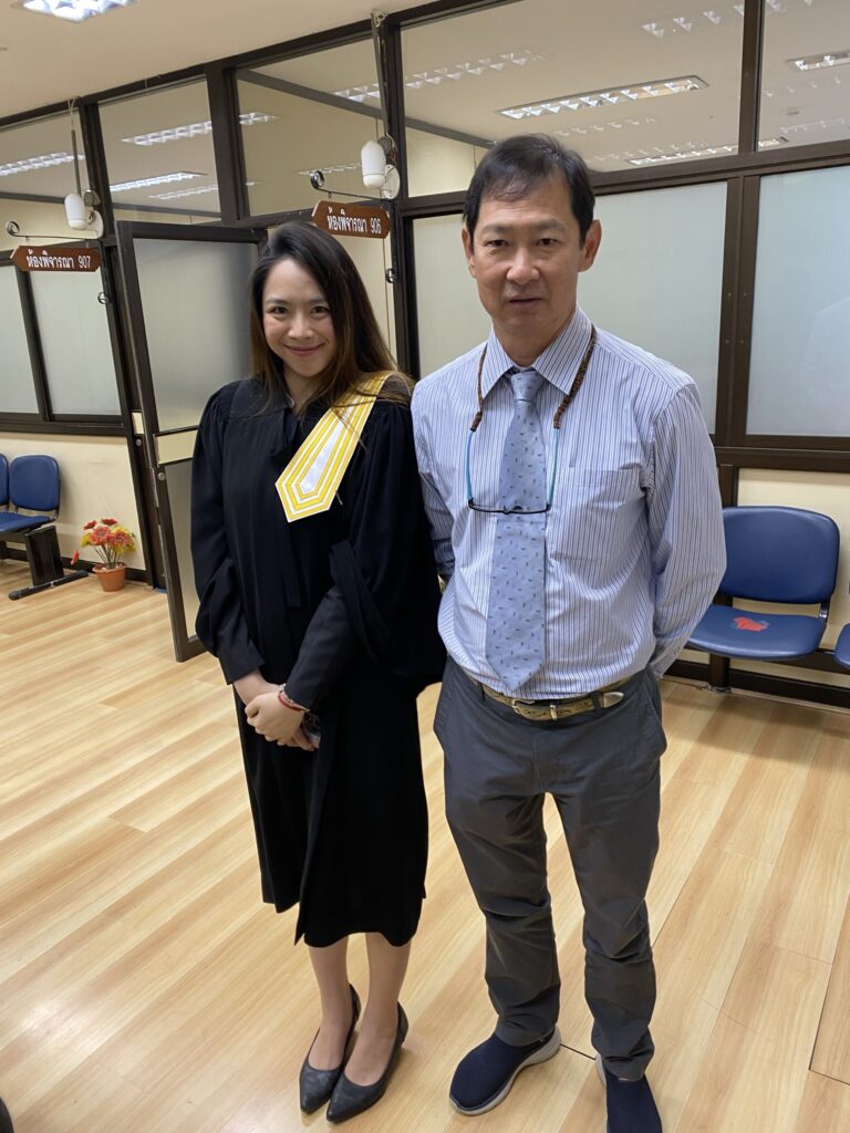 KTP Lawyer with clients in Civil court